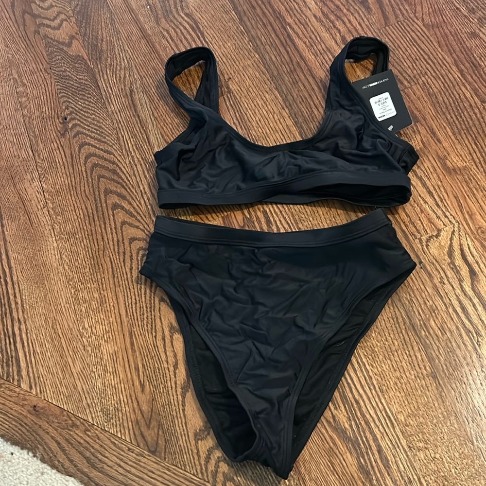 Fashion nova bikini high waisted tags on never worn